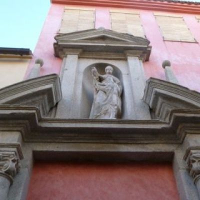 Portada de San Torcuato (1618)