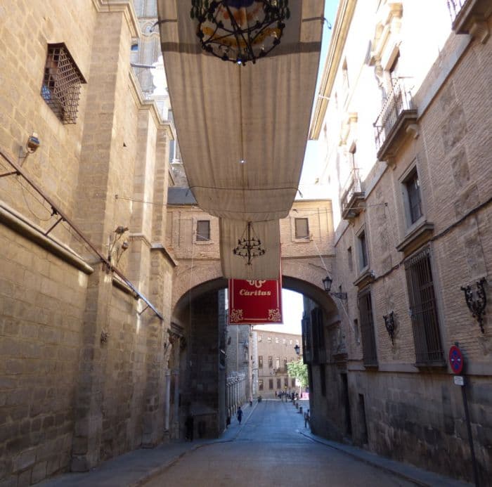 Calle de Arco de Palacio Calle de Arco de Palacio