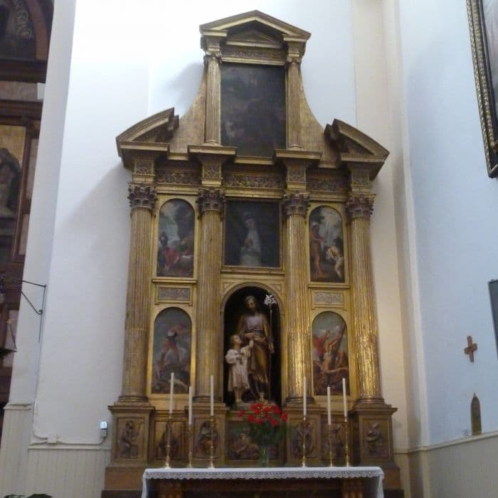 Retablo de los Carmelitas con cuatro pinturas de Orrente en las dos calles laterales Retablo de los Carmelitas con cuatro pinturas de Orrente en las dos calles laterales