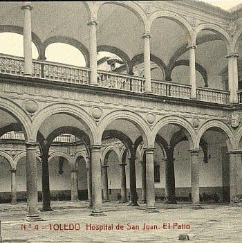 GalerÃa del patio, en una postal editada en 1912 GalerÃa del patio, en una postal editada en 1912